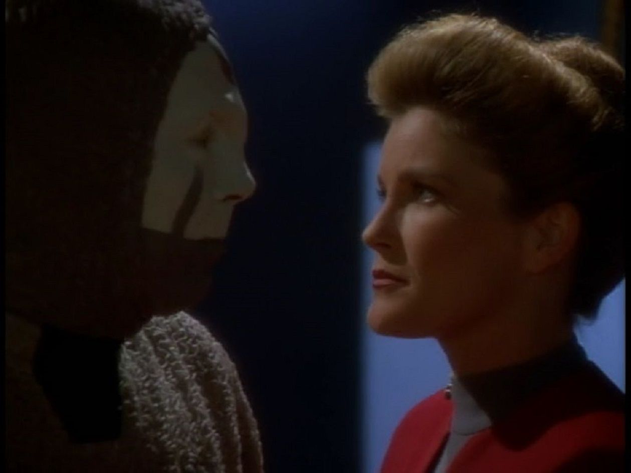 A hologram of Janeway confronts the embodiment of fear.